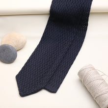 Load image into Gallery viewer, Knitted Tie